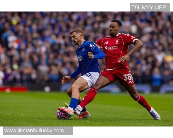 舒梅切尔指出切尔西依赖桑切斯争冠但防守漏洞严重亟待改善